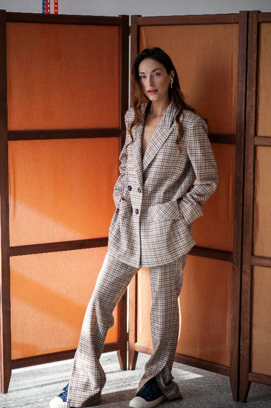 Women's plaid two-piece pants suit