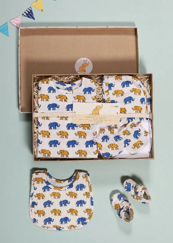 Hathi White Cotton Home Coming Bundle Baby Gift Set (0-6 Months)